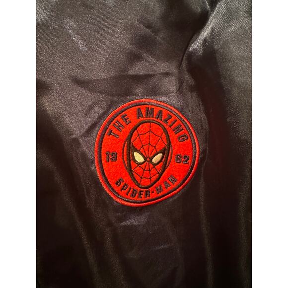 NWT Disney Parks Marvel Spider-man Satin Vintage Patch Varsity Jacket Sz S & M - Picture 3 of 8